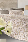 Guy Laroche Set me 2 sentonia mona 170X265 kai 1 maxilarothiki MARTIN ALMOND FLANNEL 