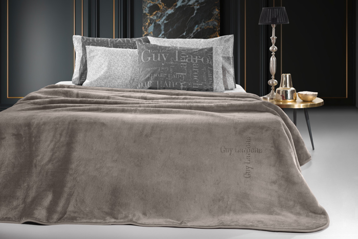 Guy Laroche Beloute Dipli Kouberta Logo Vison 220x240cm