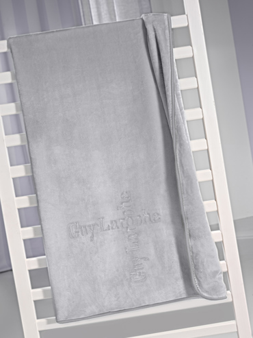 Guy Laroche Βελουτέ Bebe Κουβέρτα Logo Silver 110x140cm